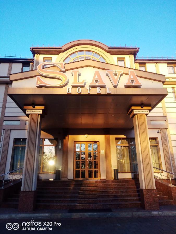 Slava Hotel Zaporizhia Exterior foto