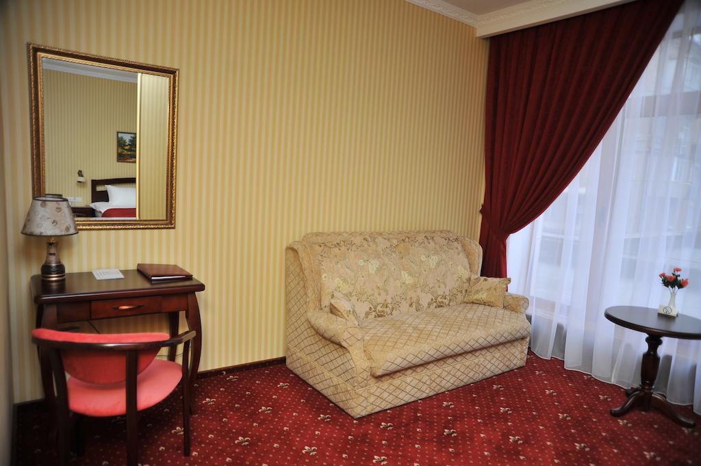 Slava Hotel Zaporizhia Exterior foto