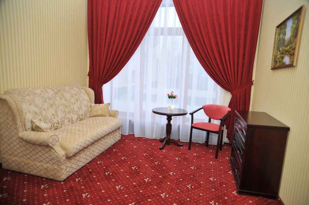 Slava Hotel Zaporizhia Cameră foto
