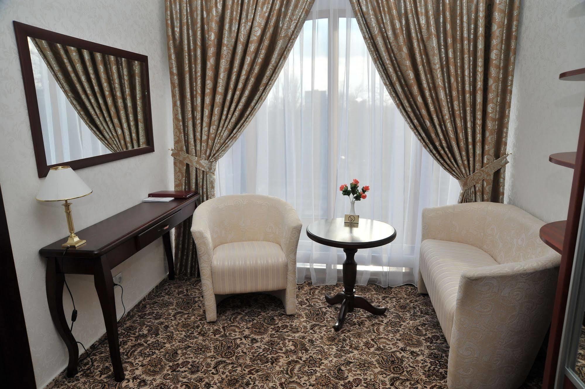 Slava Hotel Zaporizhia Exterior foto